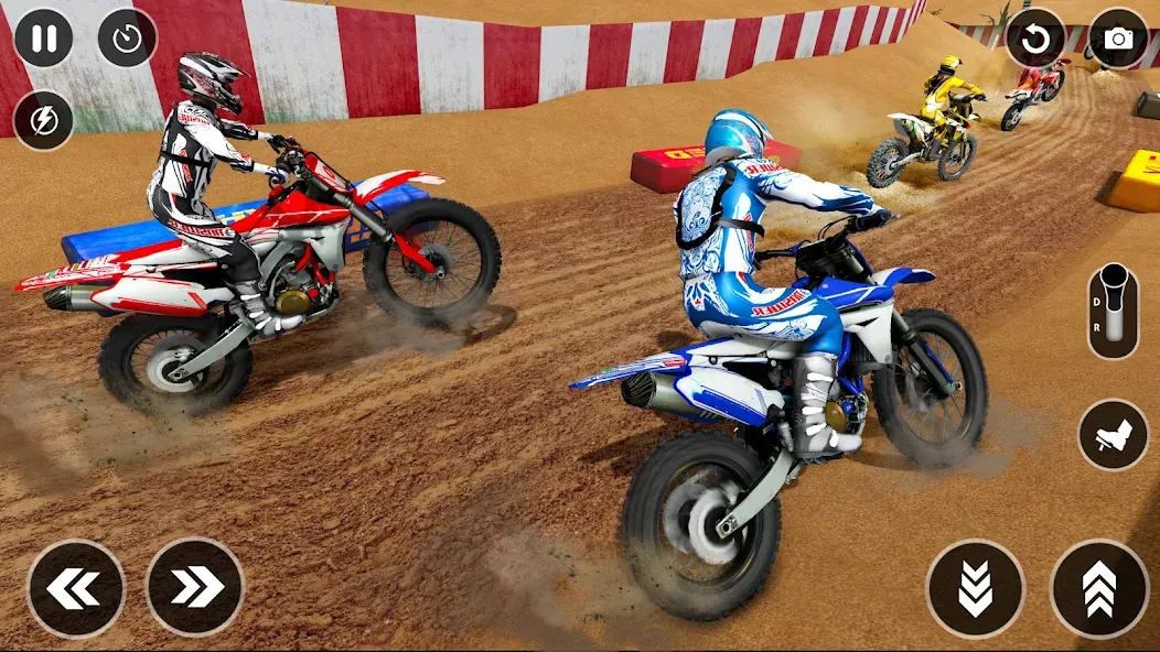 Mountain Dirt Bike Champions  [МОД Много монет] Screenshot 1